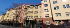 Mehrfamilienhaus mit 3 Wohnungen, Garagen und Büros in Nürnberg Lichtenhof