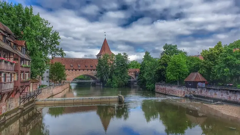 Altstadt Nürnberg Pegnitz Kettensteg