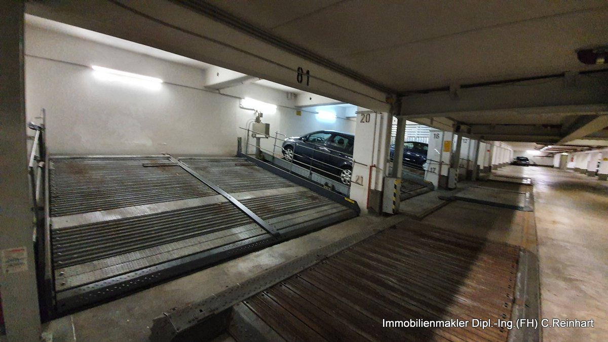Beispiel Tiefgarage mit Doppelparke